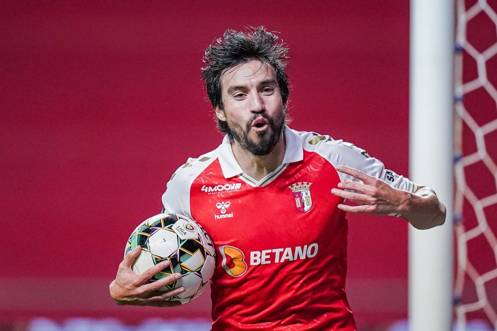  南特年轻球员崛起，边路突破助球队斩获三分  